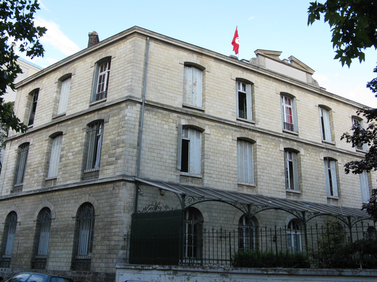 B36-drapeau-fronton-070711